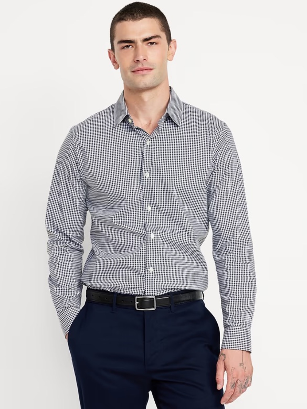Old Navy Men’s Navy Blue & White Gingham Slim Fit Signature Performance Shirt